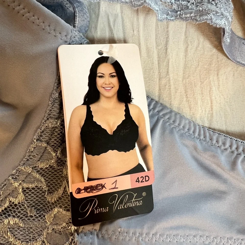 Lace Trim‎ Satin Blue Bra Size 42D
